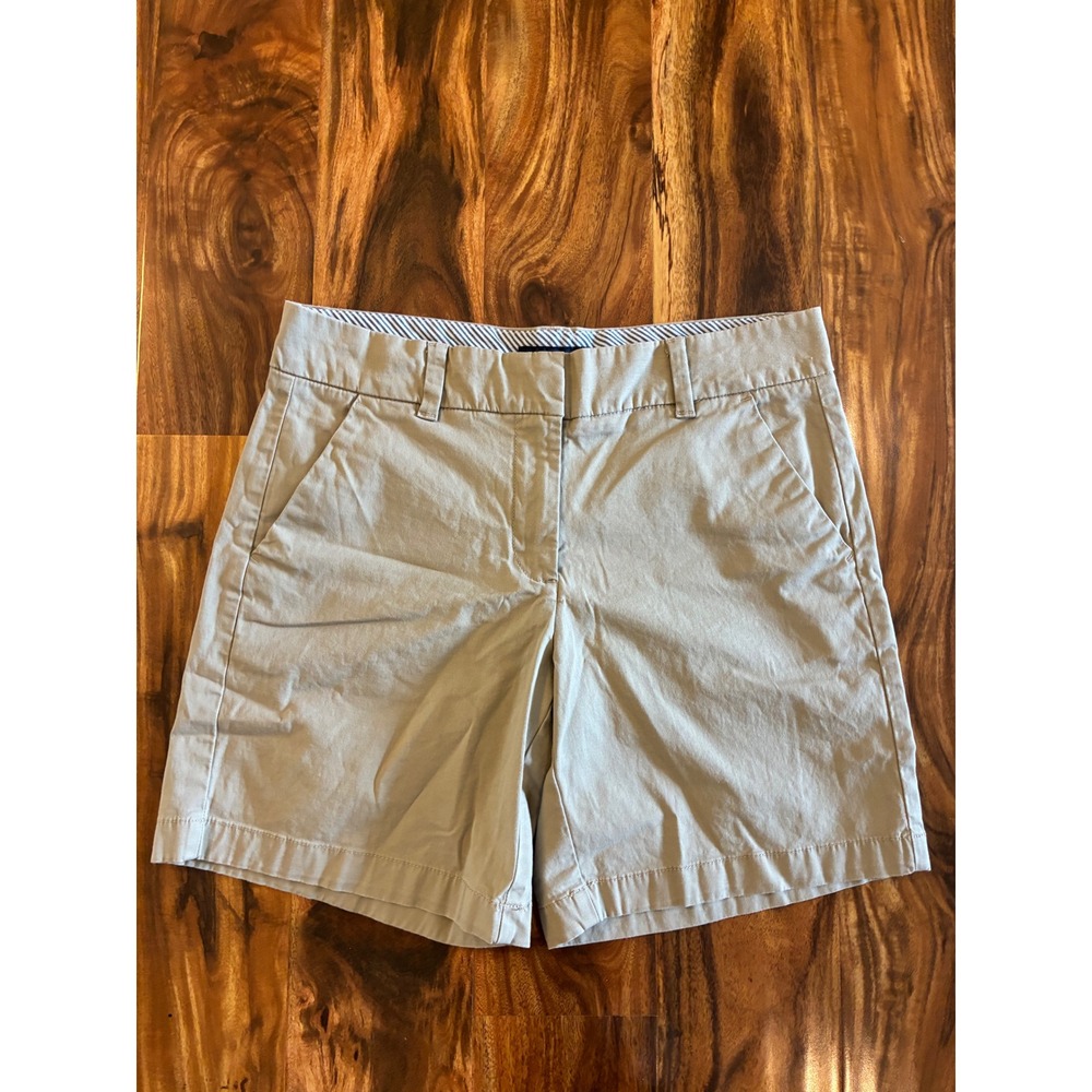 Tommy Hilfiger Womens Khaki Chino Shorts Beige Size 6 Preppy Classic Flat Front